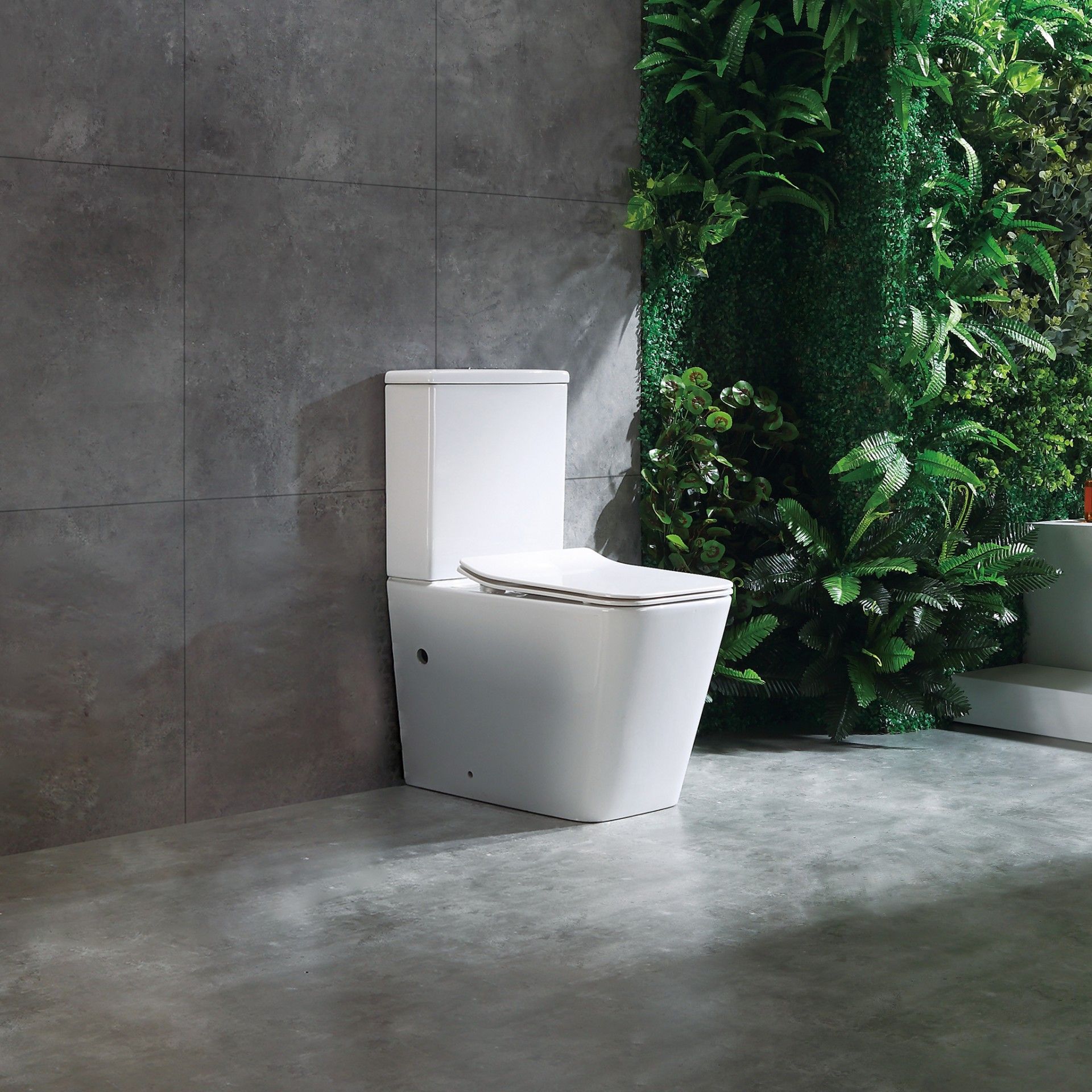 Treviso Compact Toilet with Tank and Top