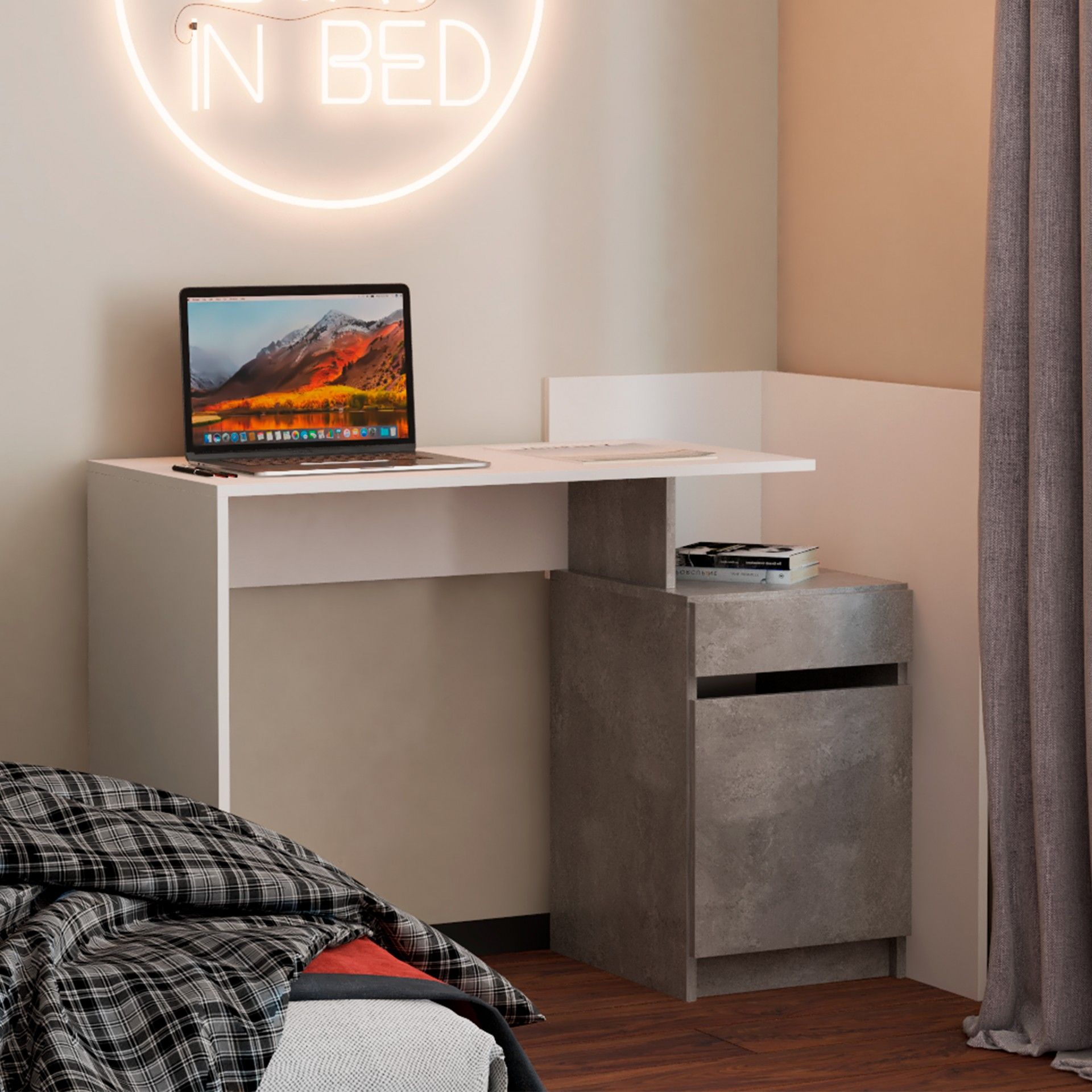 Pure Desk with Drawer Block