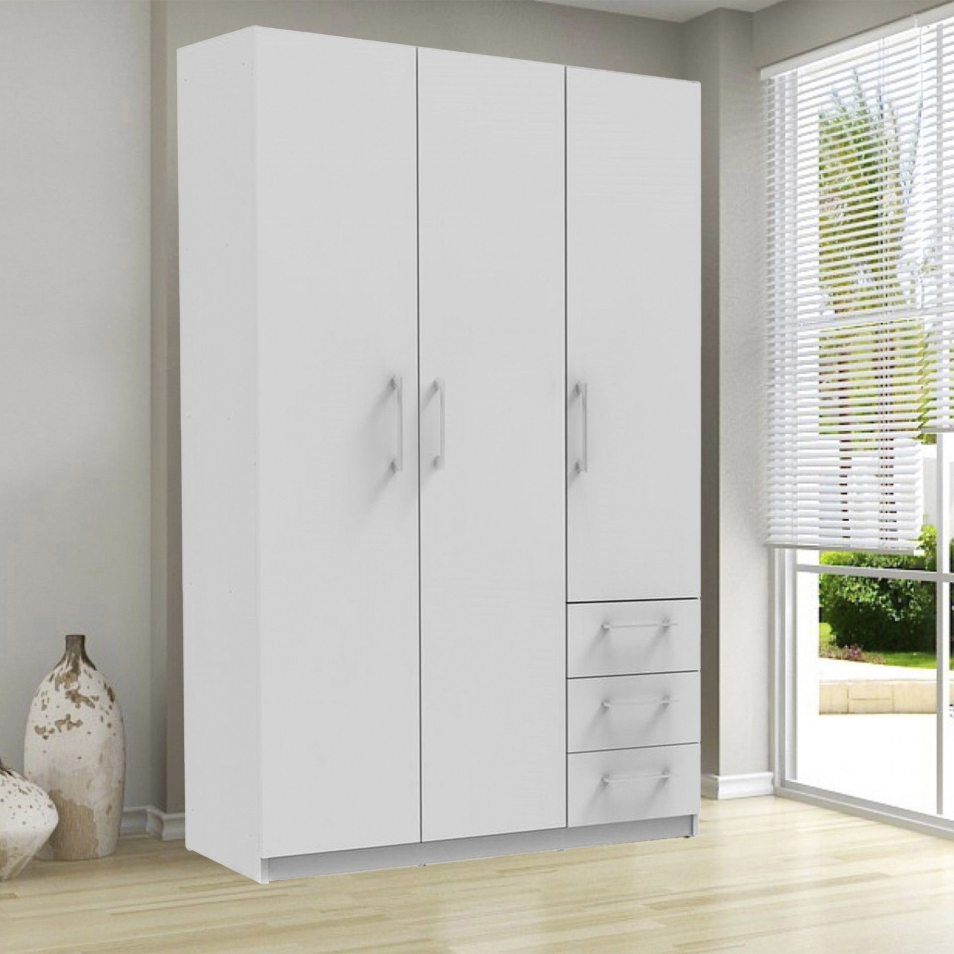 Teckno Wardrobe (3 Doors)