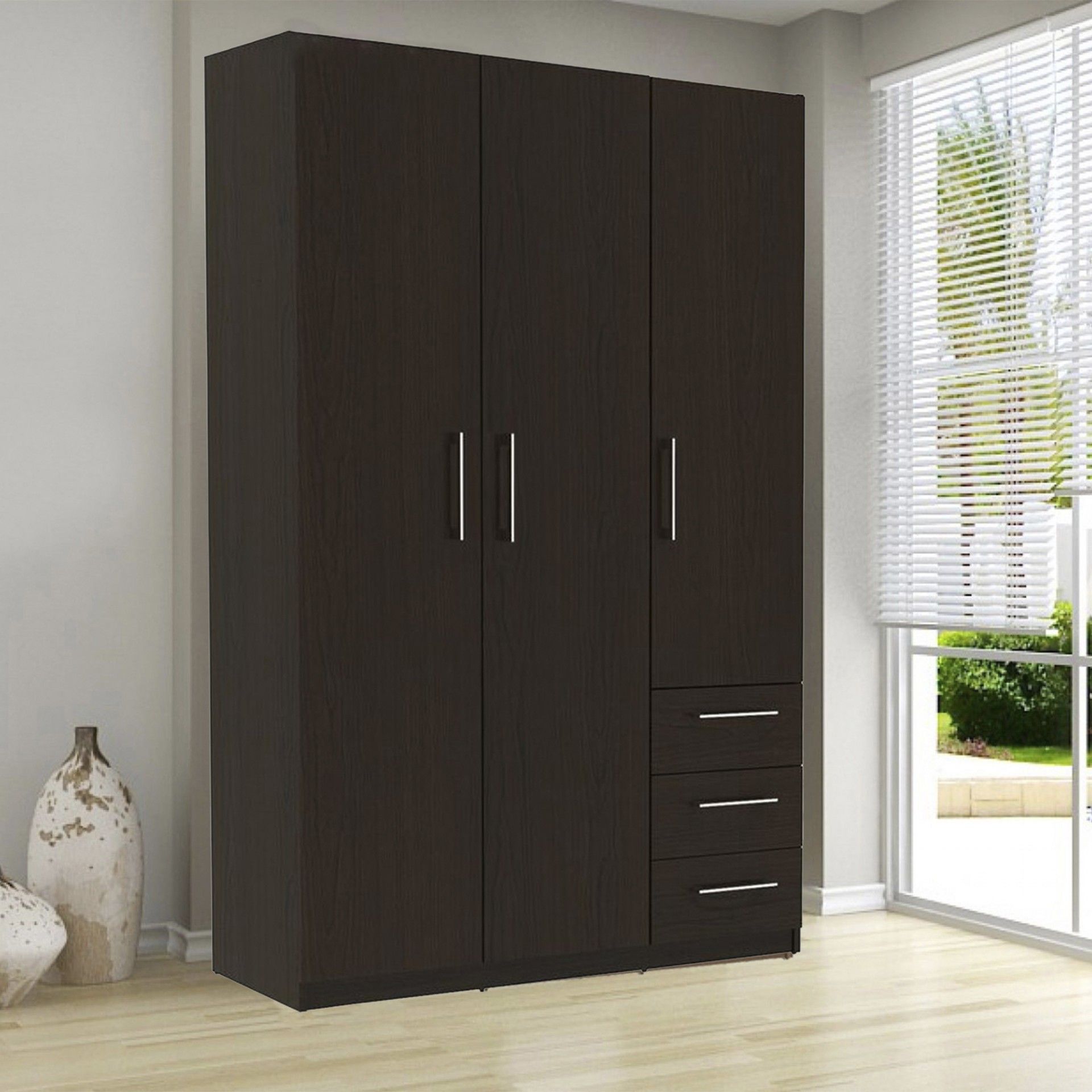 Teckno Wardrobe (3 Doors)