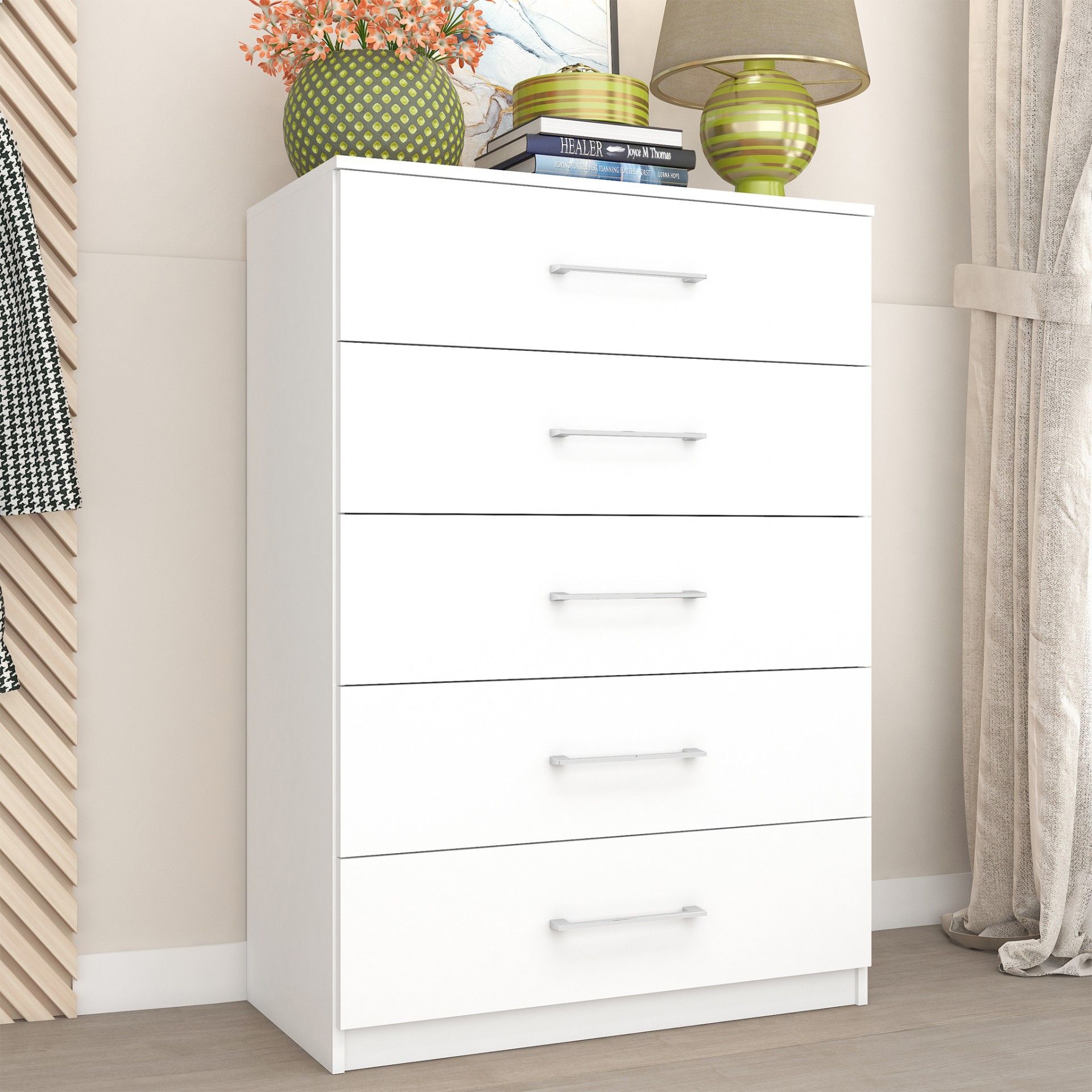 Dresser April 5 Drawers