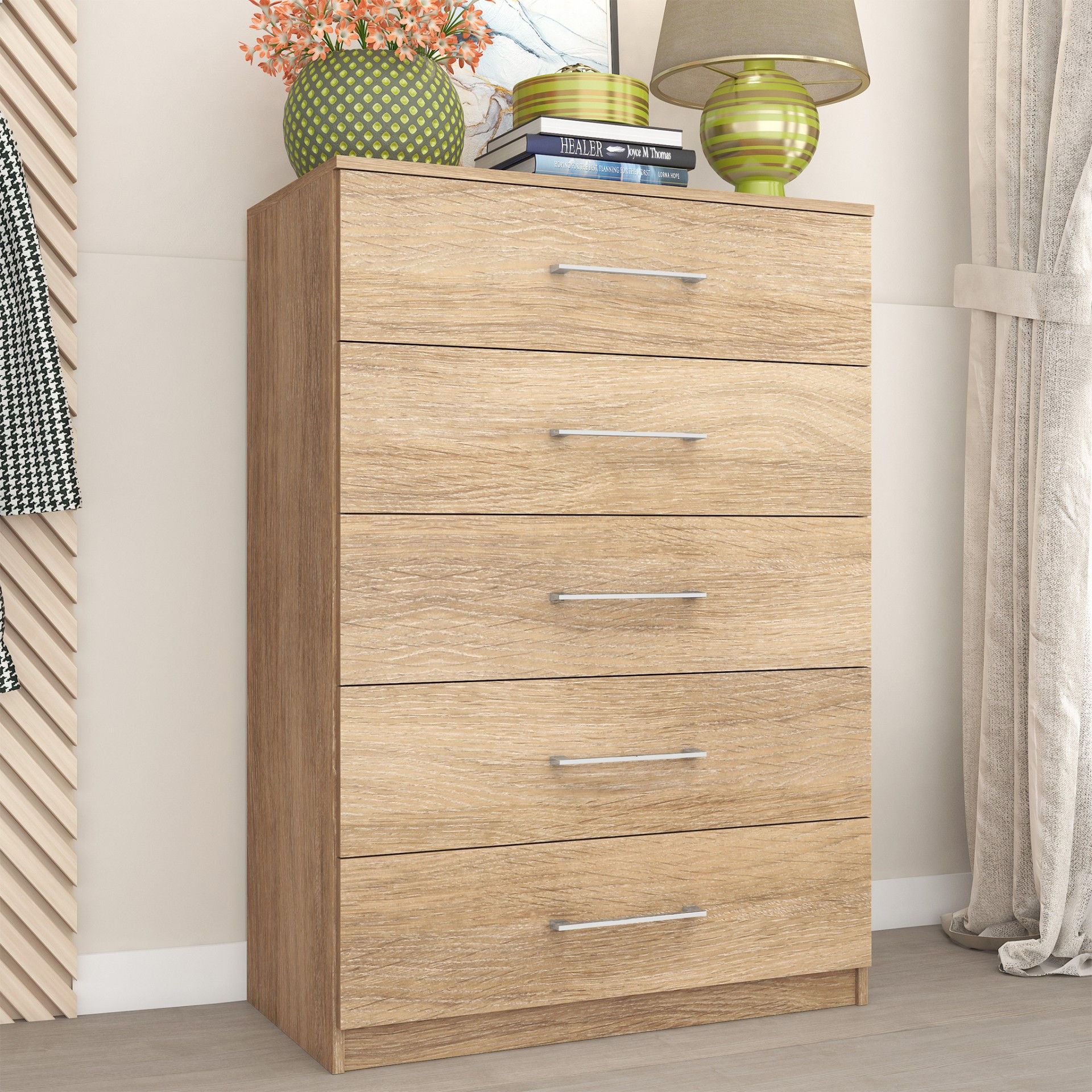 Dresser April 5 Drawers