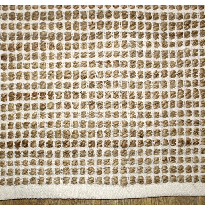 Alfombra de yute con palomitas de maíz Alfombra de yute con palomitas de maíz