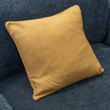 Cojn con textura suave