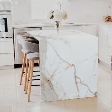Porcelánico Rectificado Streightex Calacatta Gold 60x60 Porcelánico Rectificado Streightex Calacatta Gold 60x60
