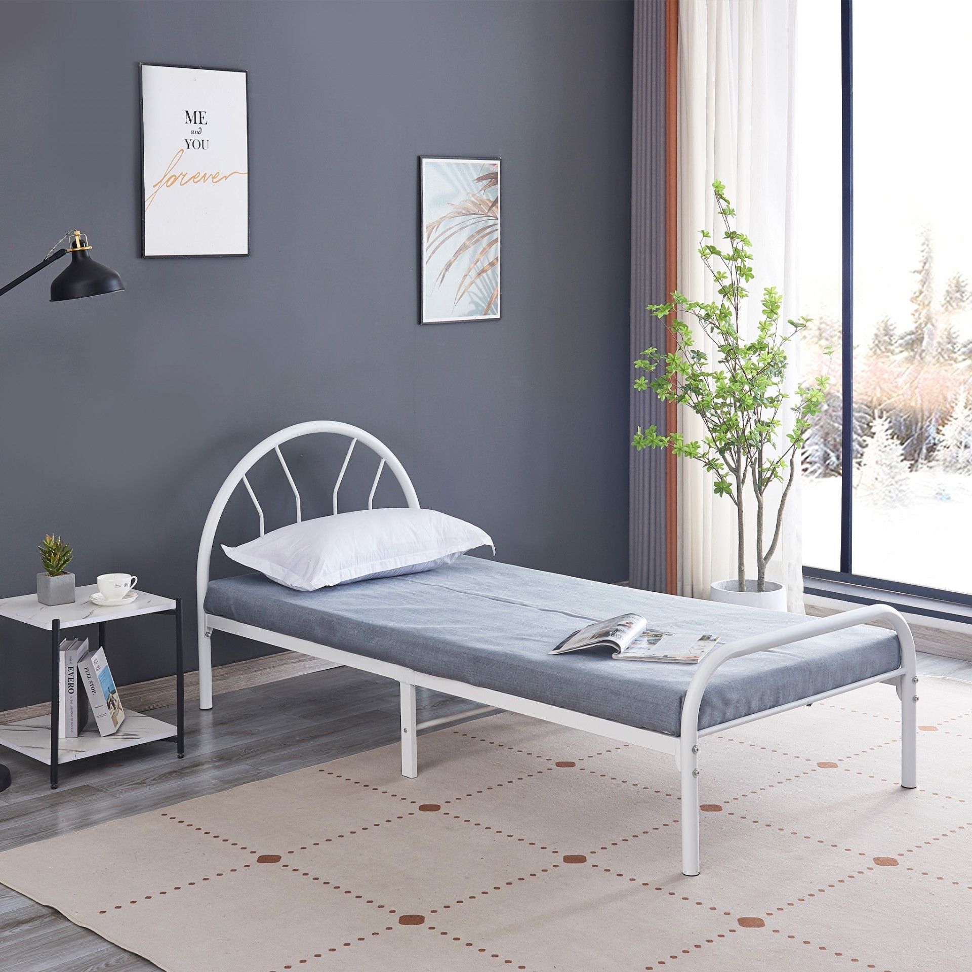 Amélie Metallic Bed