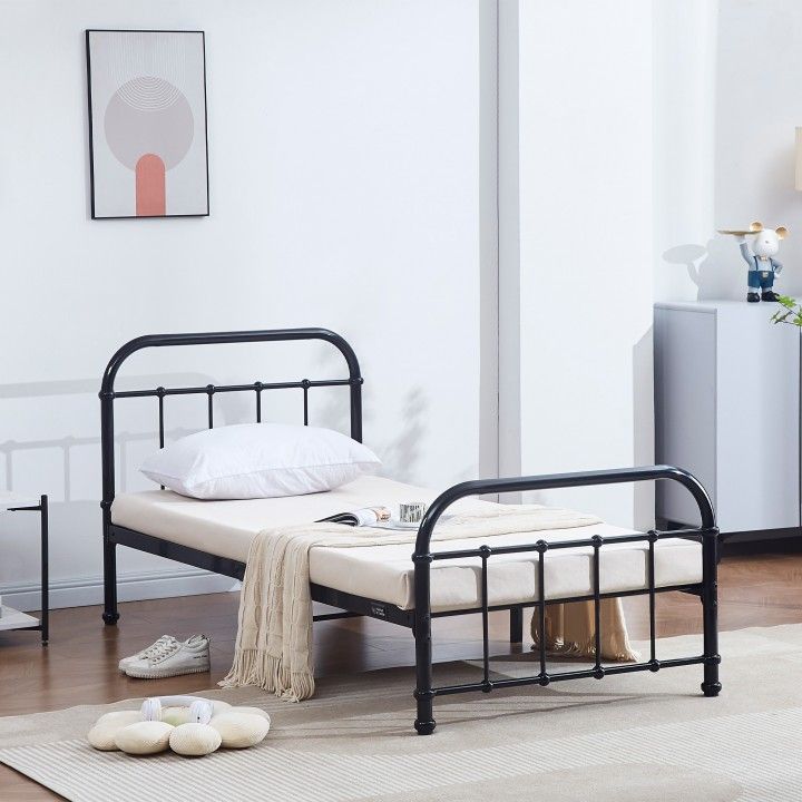 Anne Metallic Bed Anne Metallic Bed