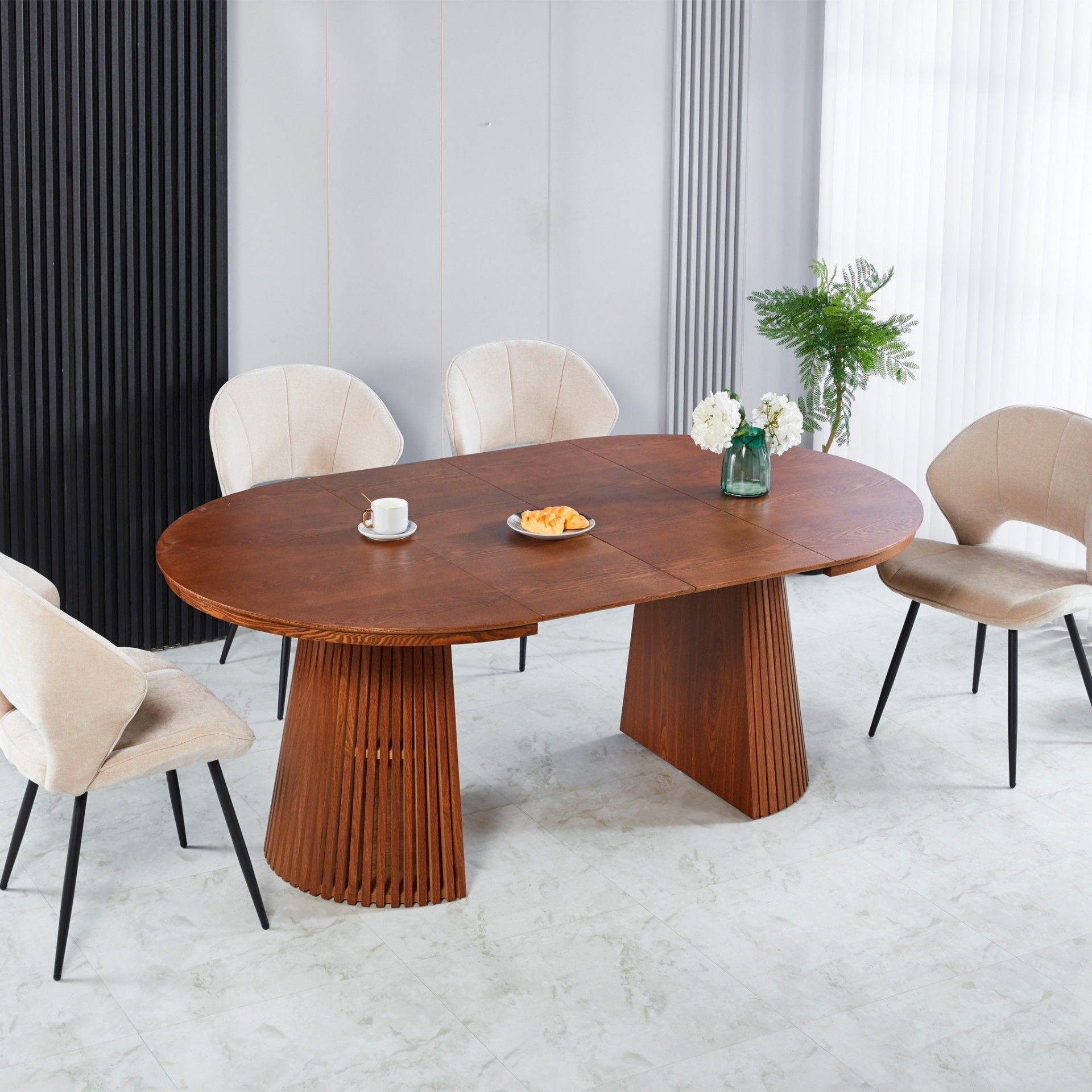 Mesa Oval Extensível Mura