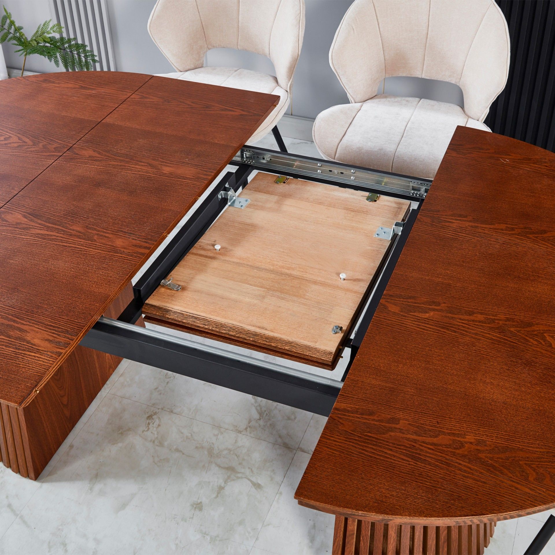 Mesa Oval Extensível Mura