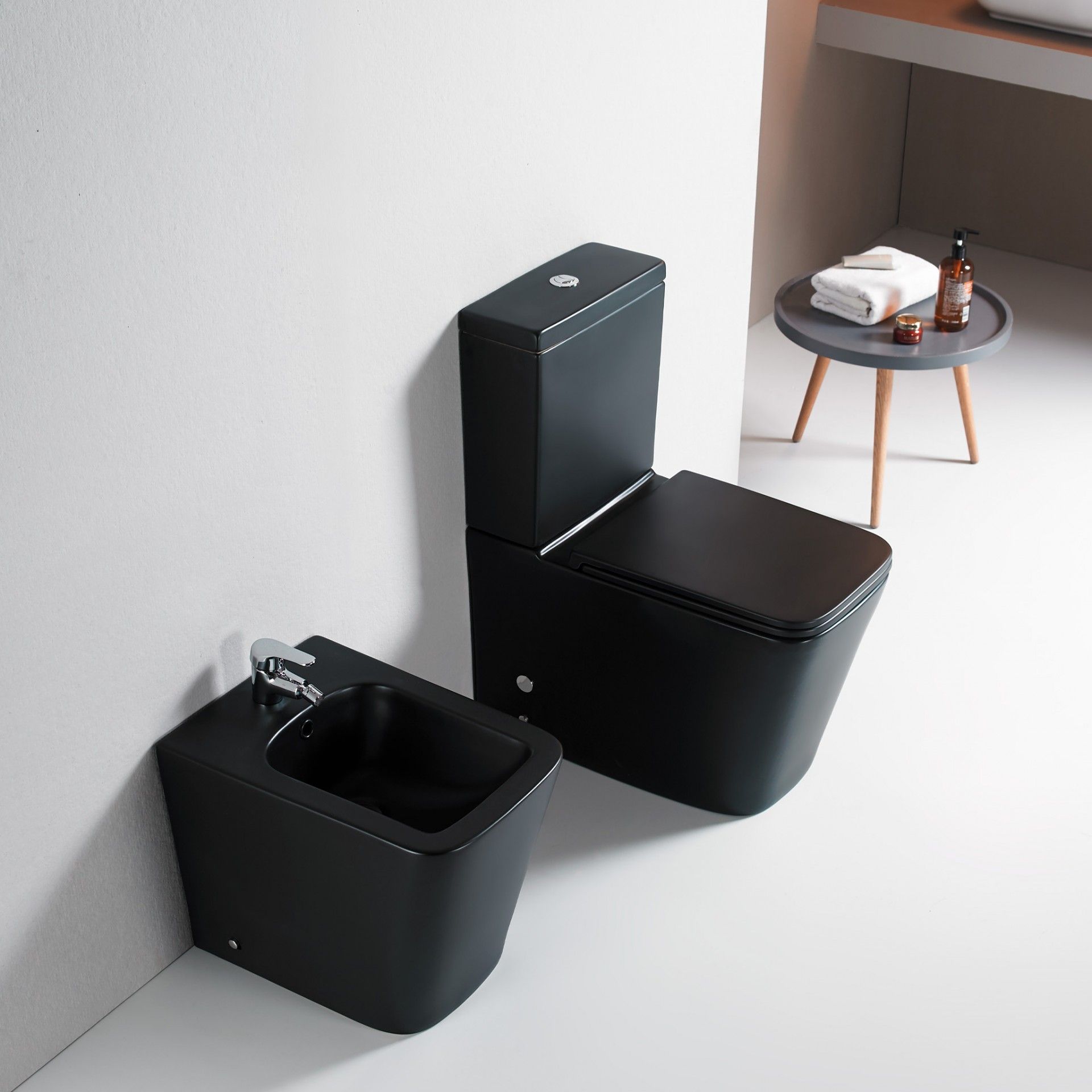 Sanita Monza com Tampo Soft Close