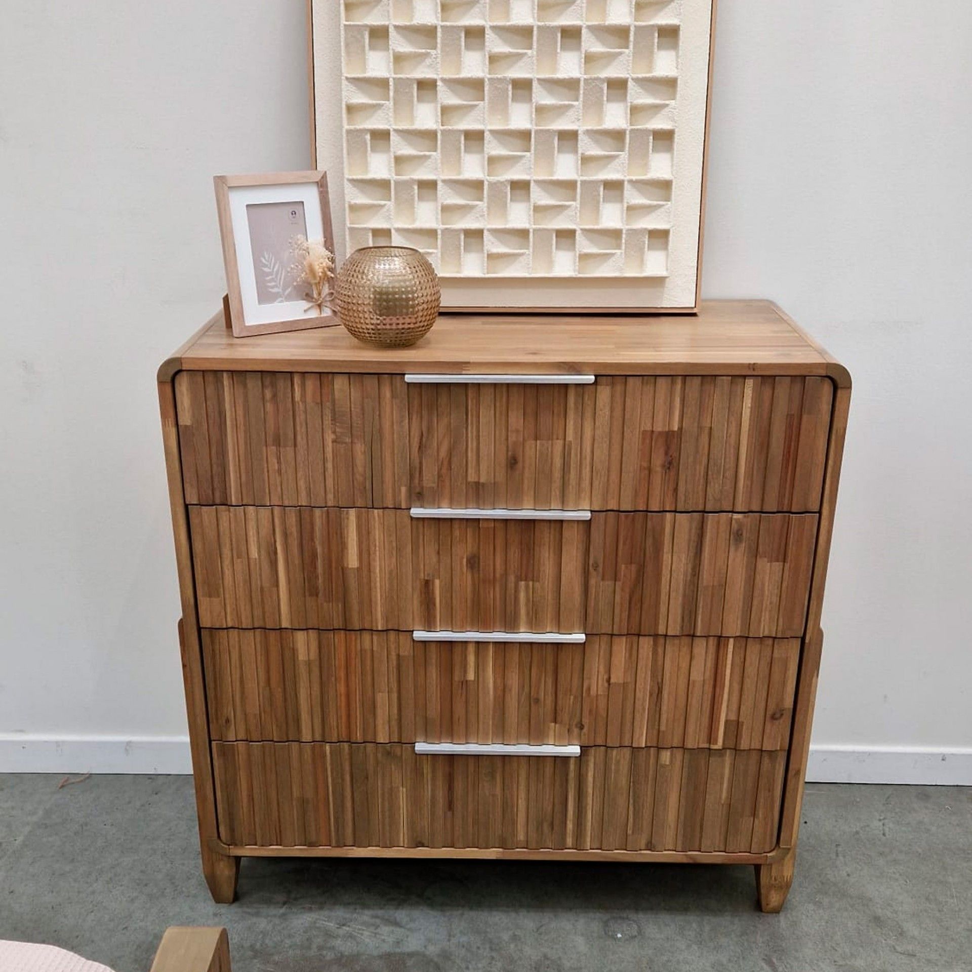 Cómoda Alaska 4 Gavetas