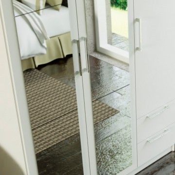 Roupeiro Nova (3 Portas) Roupeiro Nova (3 Portas)